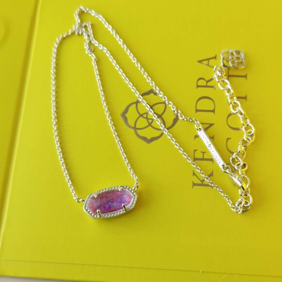 Kendra Scott Jewelry - Kendra Scott Elisa Gold Fuchsia Kyocera Opal Necklace New